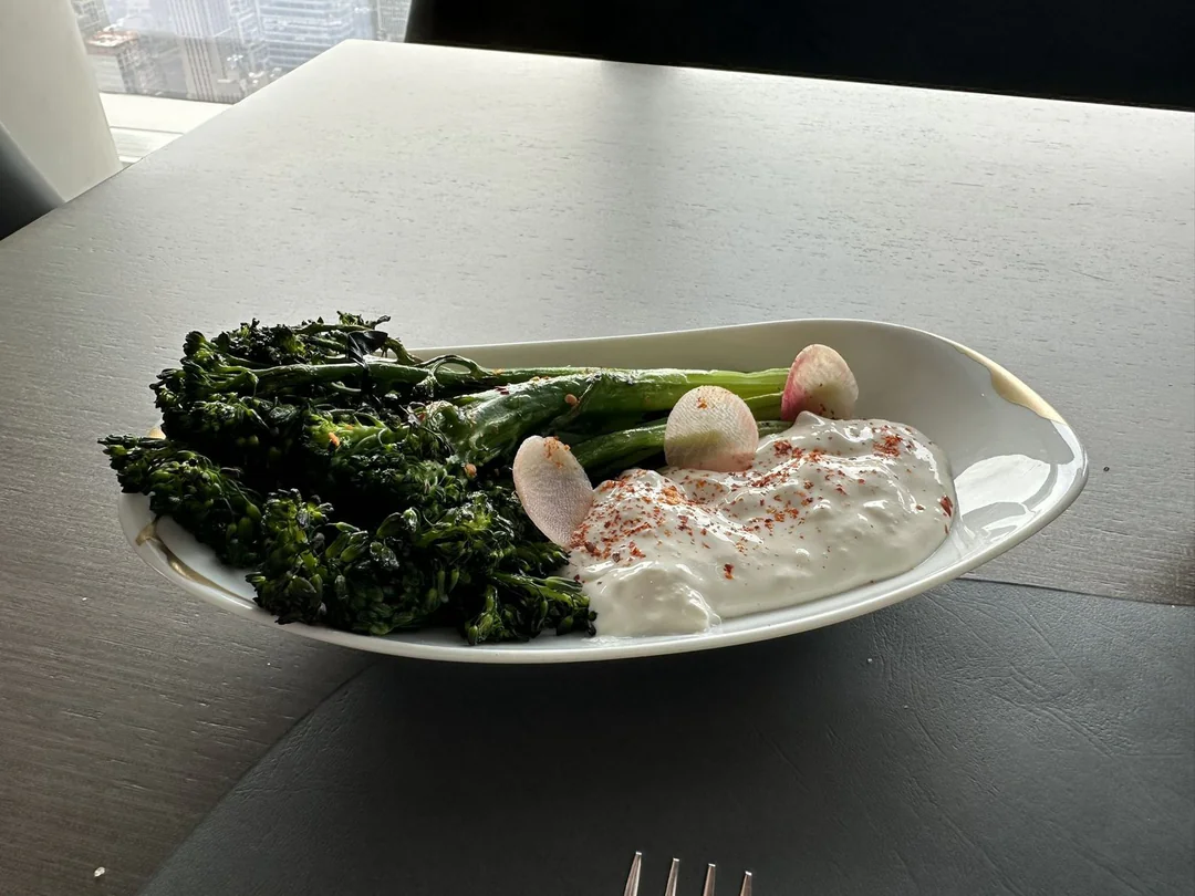 Charred broccolini with stracciatella